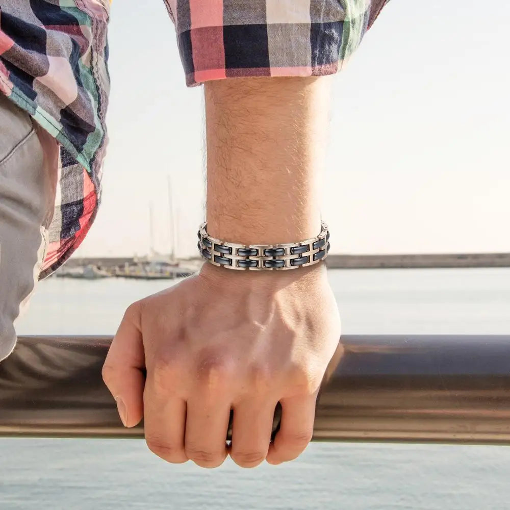 Fashionable Magnetic Hologram Bracelet for Men and Women