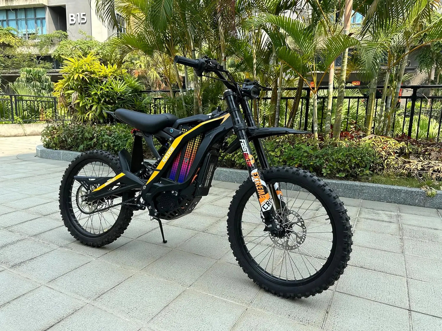 Freego 8000W 72V Electric Dirt Bike N1 Full Suspension
